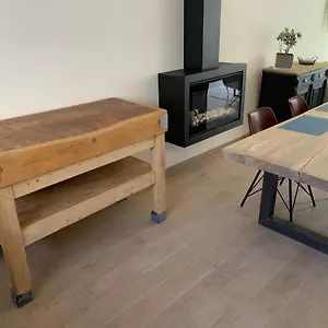 https://vakantie-appartement-lauren-westende.ostend-hotel.net